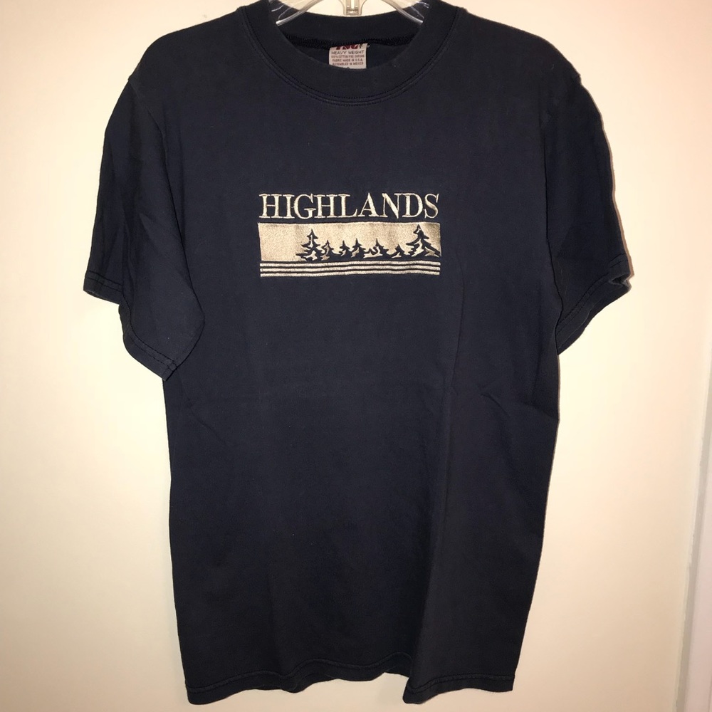 Vintage highlands mountain tee